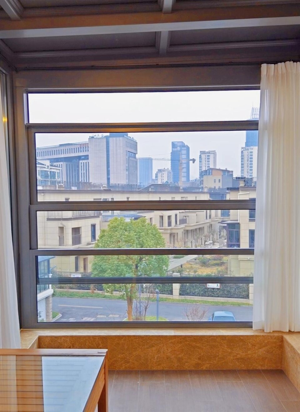 Allan lifft ffenestri